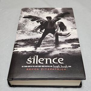Becca Fitzpatrick, Silence